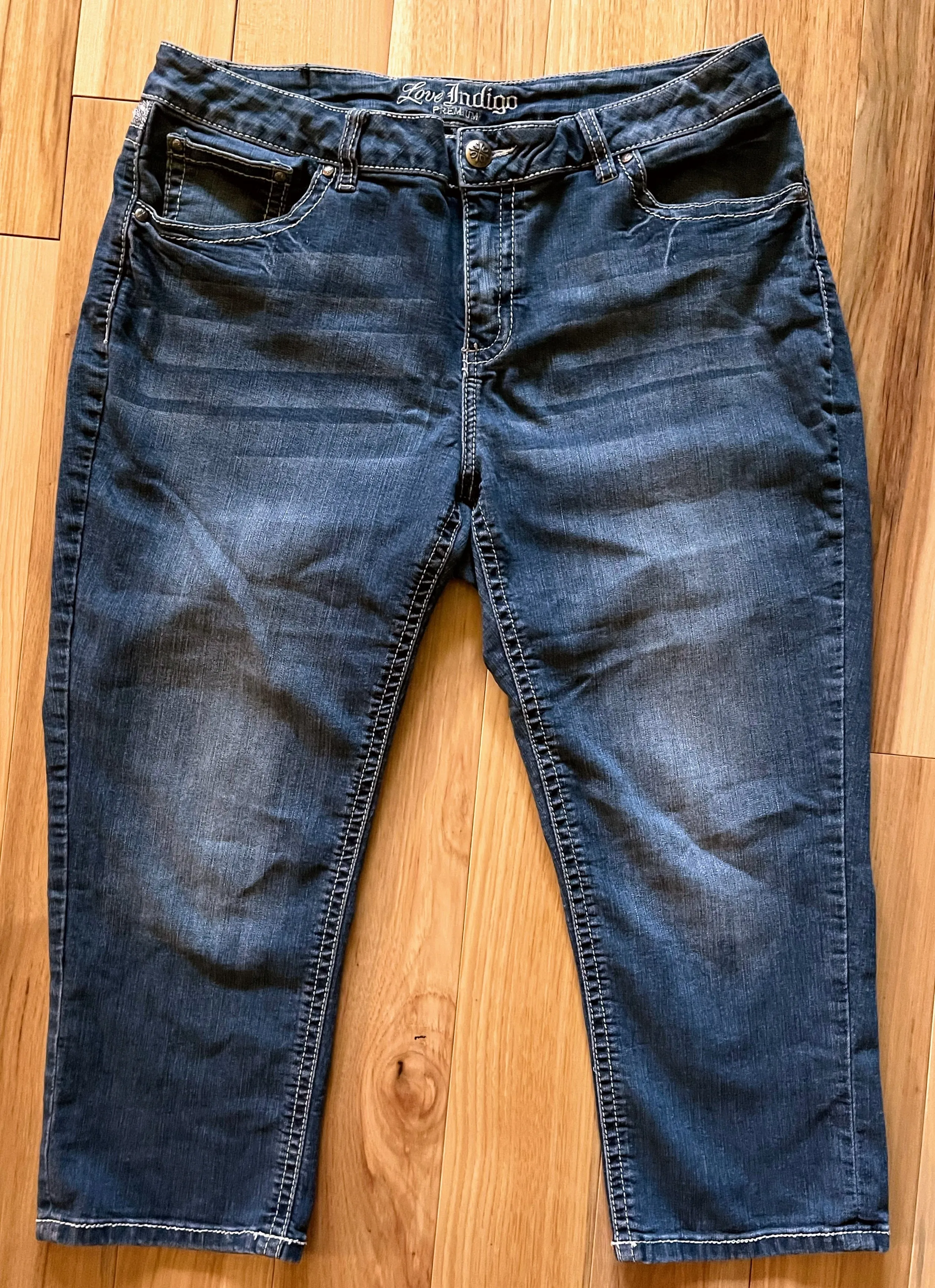Cropped Blue Jeans Love Indigo Premium Size 14